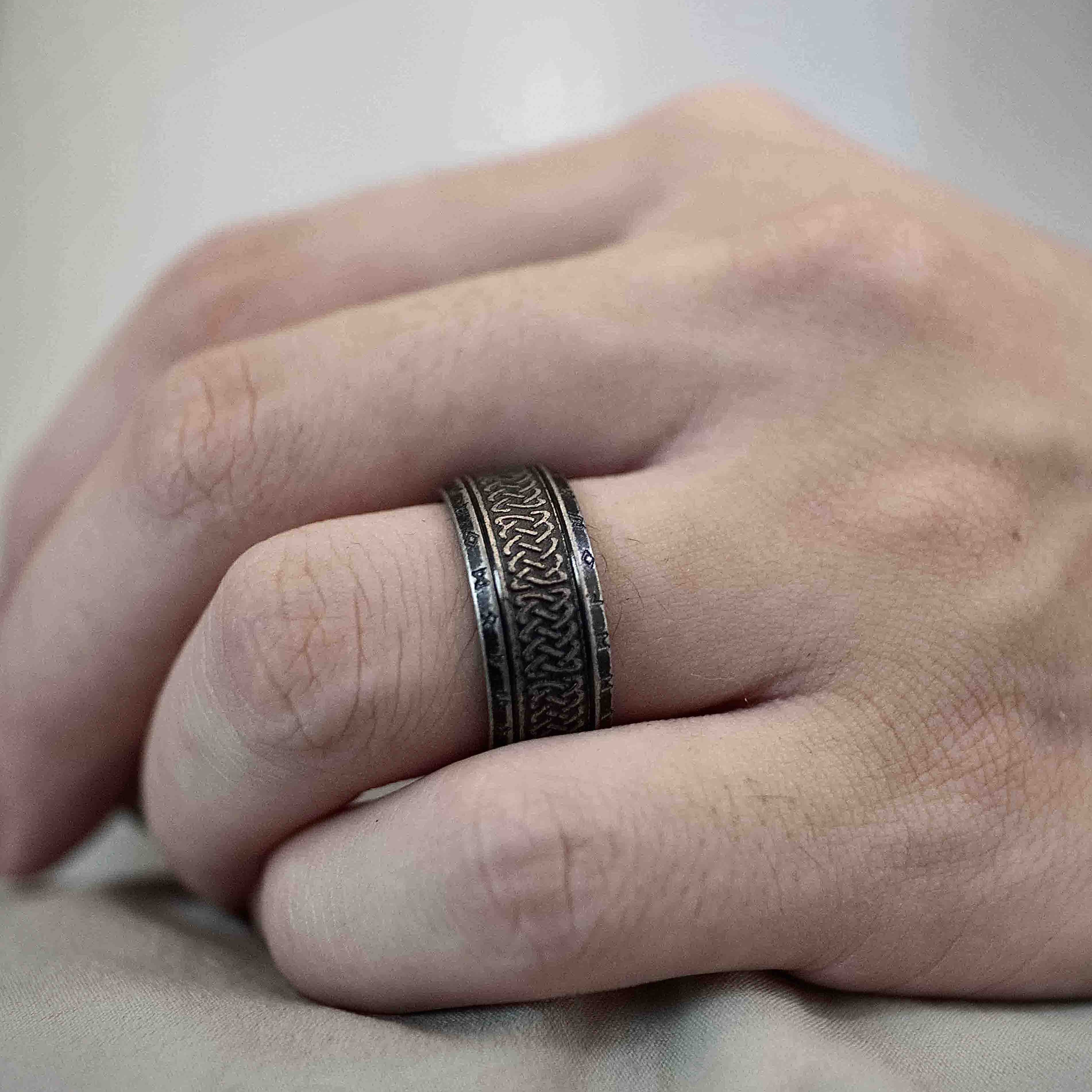 Celtic Knot Rune Band Secondary image