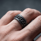 mens stainless steel chain spinner ring worn on hand rotating band ring gothic minimalist fidget ring dark aesthetic jewelry