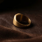 gold signet ring side view tiger eye stone vintage band