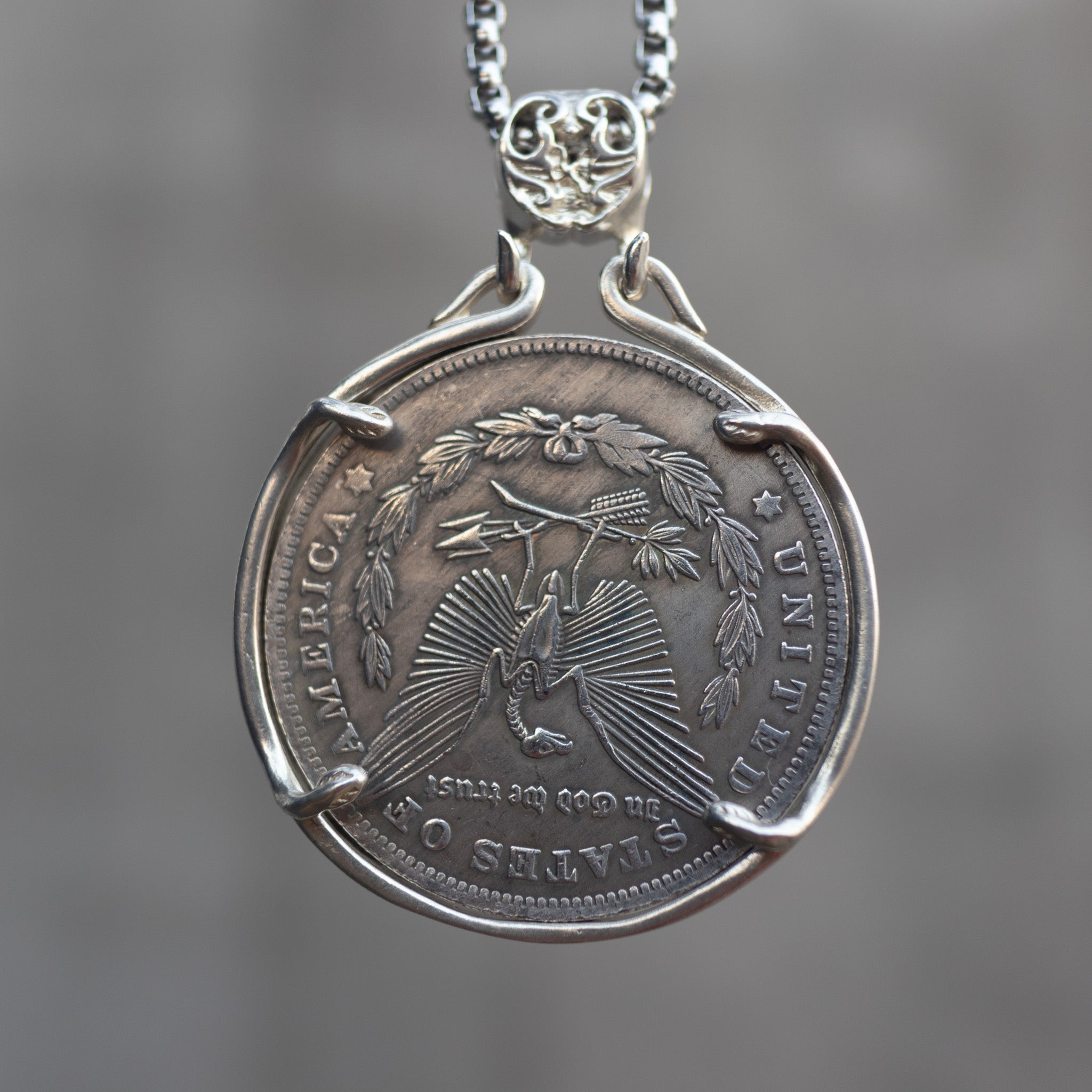 Pirate Captain Skull Necklace Secondary image