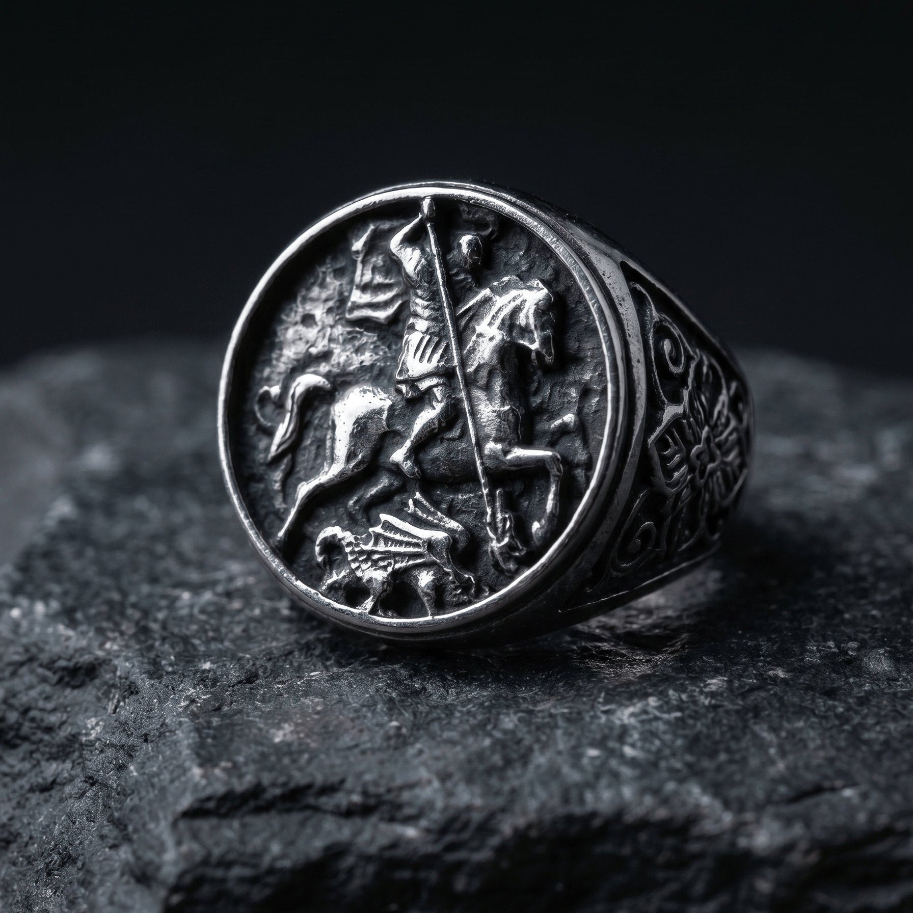 medieval knight signet ring stainless steel Main image